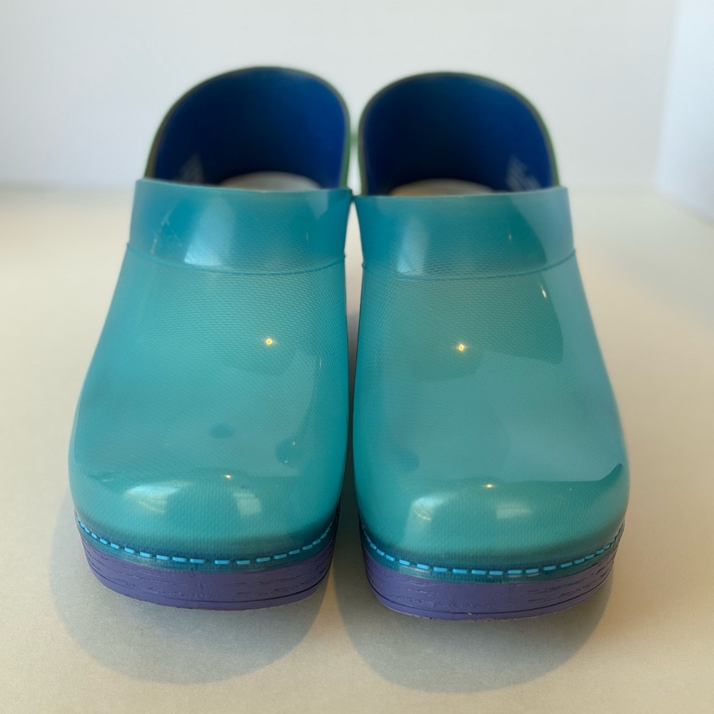 Dansko Women’s Translucent Professional Clog 40